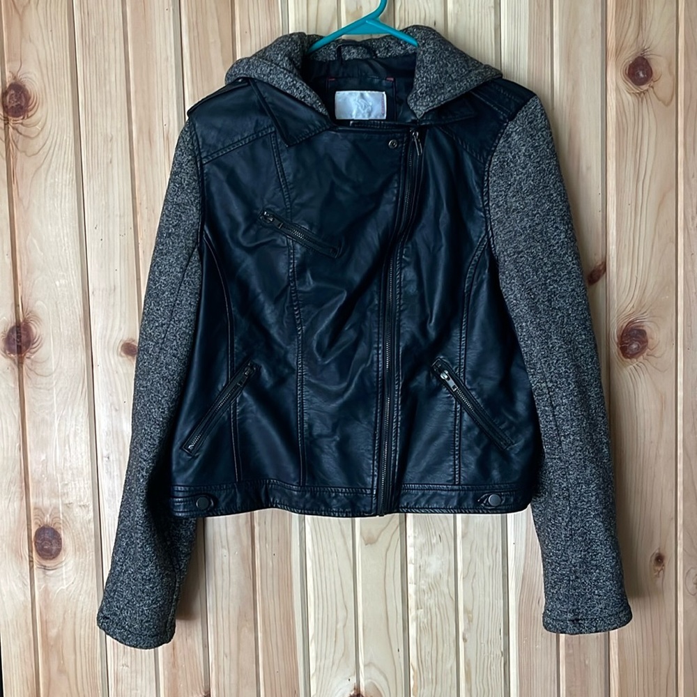 Motorcycle jacket